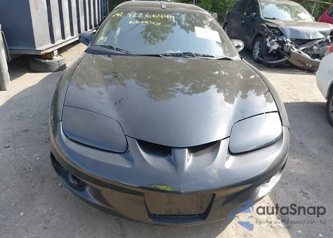 2000 Pontiac Firebird z USA, uszkodzony, nr VIN 2G2FS22K2Y2168428